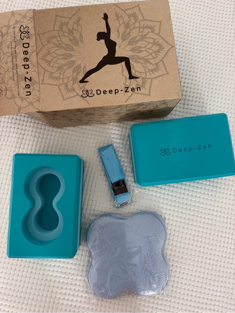 Deep-Zen Yoga Set with Blocks, Knee Pads & Stretching Strap – Brand New